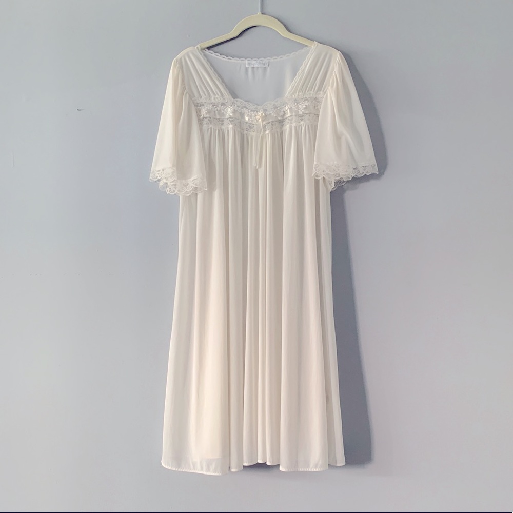 Miss Elaine Nightgown Off White M